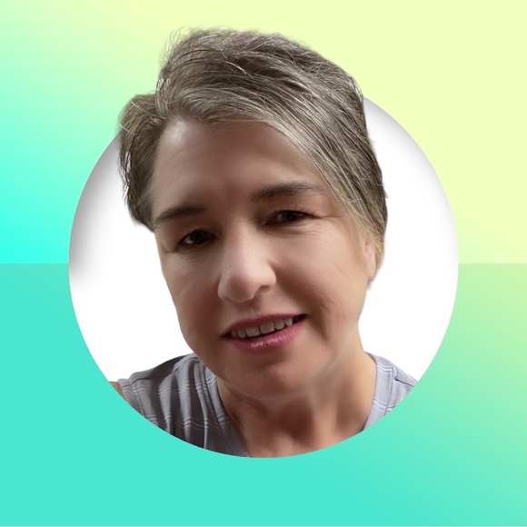 Meet your Posher, Aimee - Picture 1 of 1